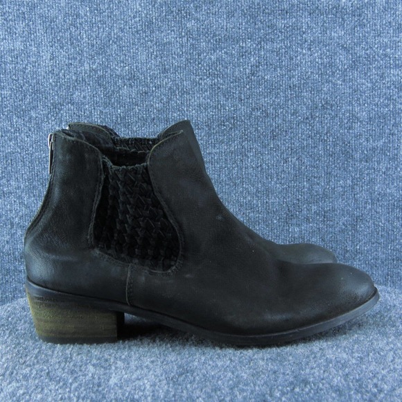 Sbicca  Women Ankle Boots Black Leather Zip Size 10 Medium - Picture 4 of 9